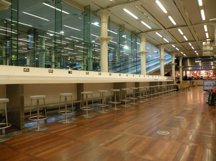  salle d'attente de la gare ferroviaire internationale St Pancras